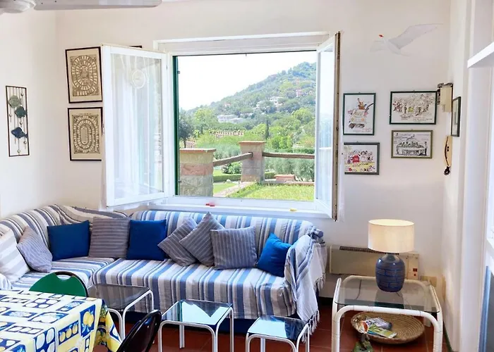 Sant'anna Del Volterraio - I Lecci 6 * Portoferraio