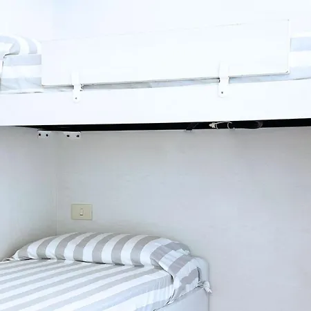 Sant'anna Del Volterraio - I Lecci 6 *